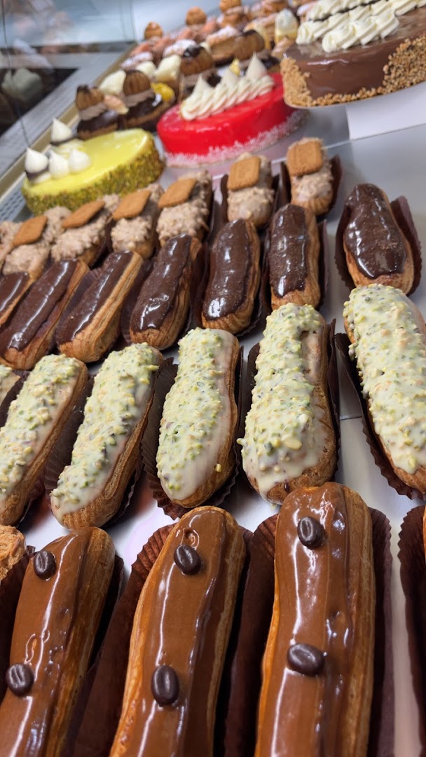LA GOURMANDISE · Photos 12